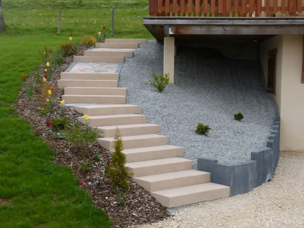 maçonnerie paysagère à Arc-sous-Cicon